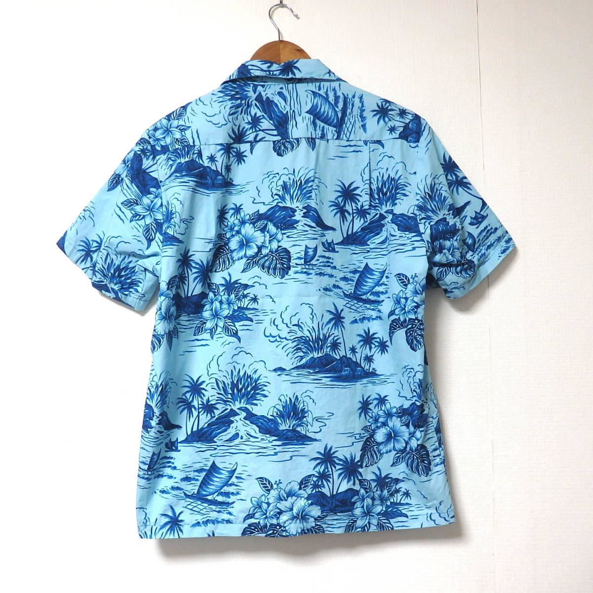 ハワイ製 ブルーハワイ アロハシャツ/総柄 メンズSサイズ blue ハワイ製 ブルーハワイ アロハシャツ/総柄 メンズSサイズ blue