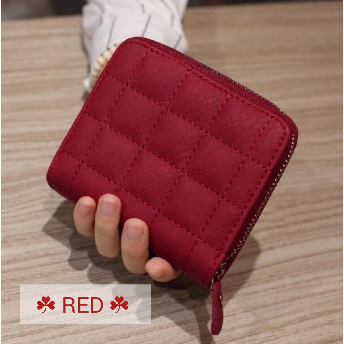 大人気 ステッチ コンパクト ミニ財布 キルティング 二つ折り財布 コインケース 小銭入れ|PayPayフリマ ステッチ コンパクト キルティング 二つ折り コインケース ブラック 財布