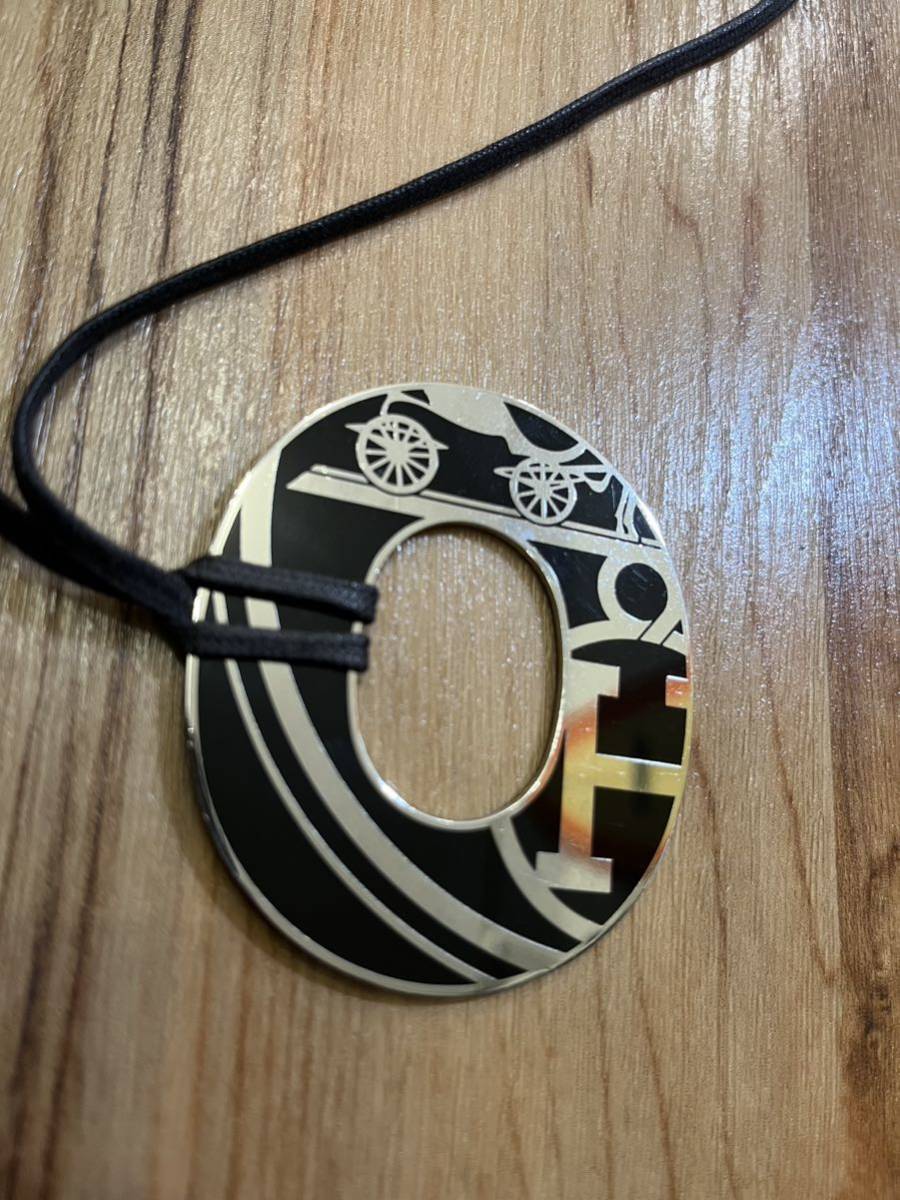 HERMES イスム ネックレス ロゴ馬車 メタル | josanamota.com.br