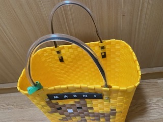 未使用 マルニ MARNI かごバッグ マーケット ピクニックバッグ ミニ