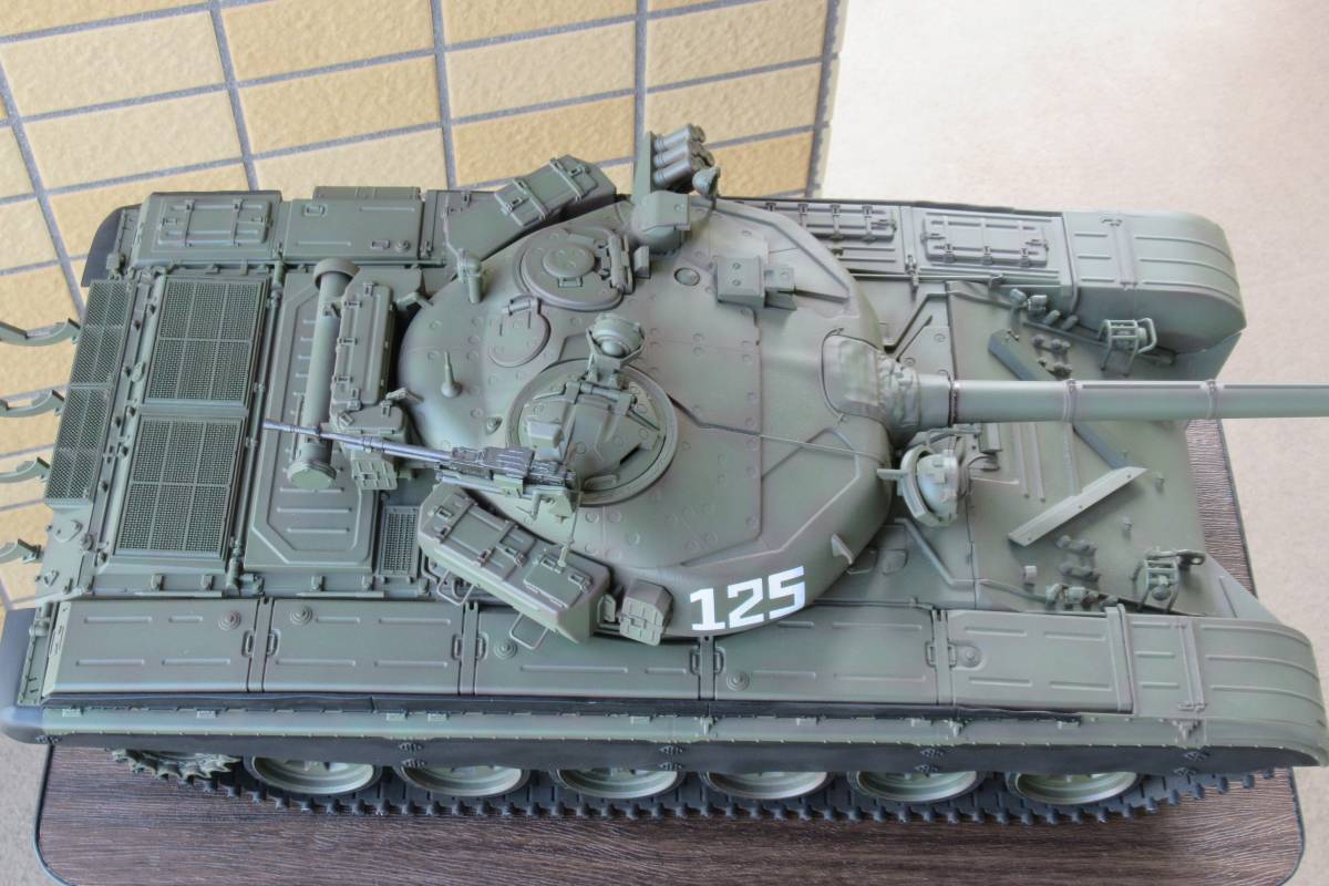 Yahoo!オークション - トランペッター 1/16 ソビエト軍 T-72B Yahoo!オークション - トランペッター 1/16 ソビエト軍 T-72B