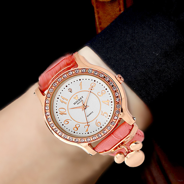 驚きの安さ キュート ピンク＆ピンクゴールド腕時計 キラキラ