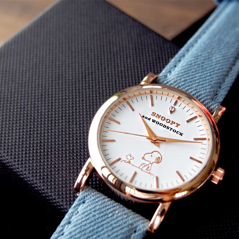 キュート デニム スワロフスキー 腕時計 スヌーピー ウッドストック 時計 ピンクゴールド ダイヤモンド かわいい オシャレ ギフト 高級感