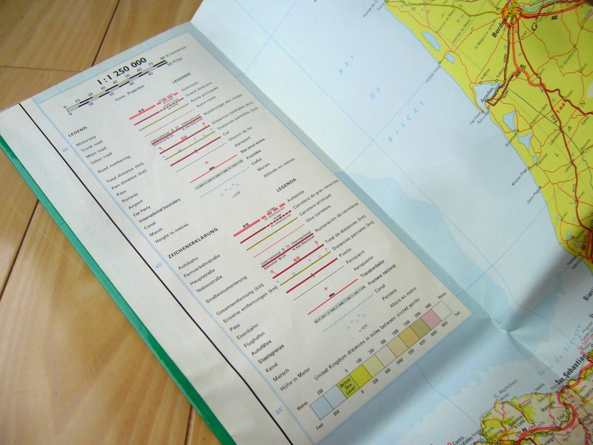 2冊 JTBポケット ガイド パリ PARIS 1995 フランス France 地図 MAP バーソロミュー ワールド トラベル マップ 1/125万 1992 丸善 英語表記_画像6