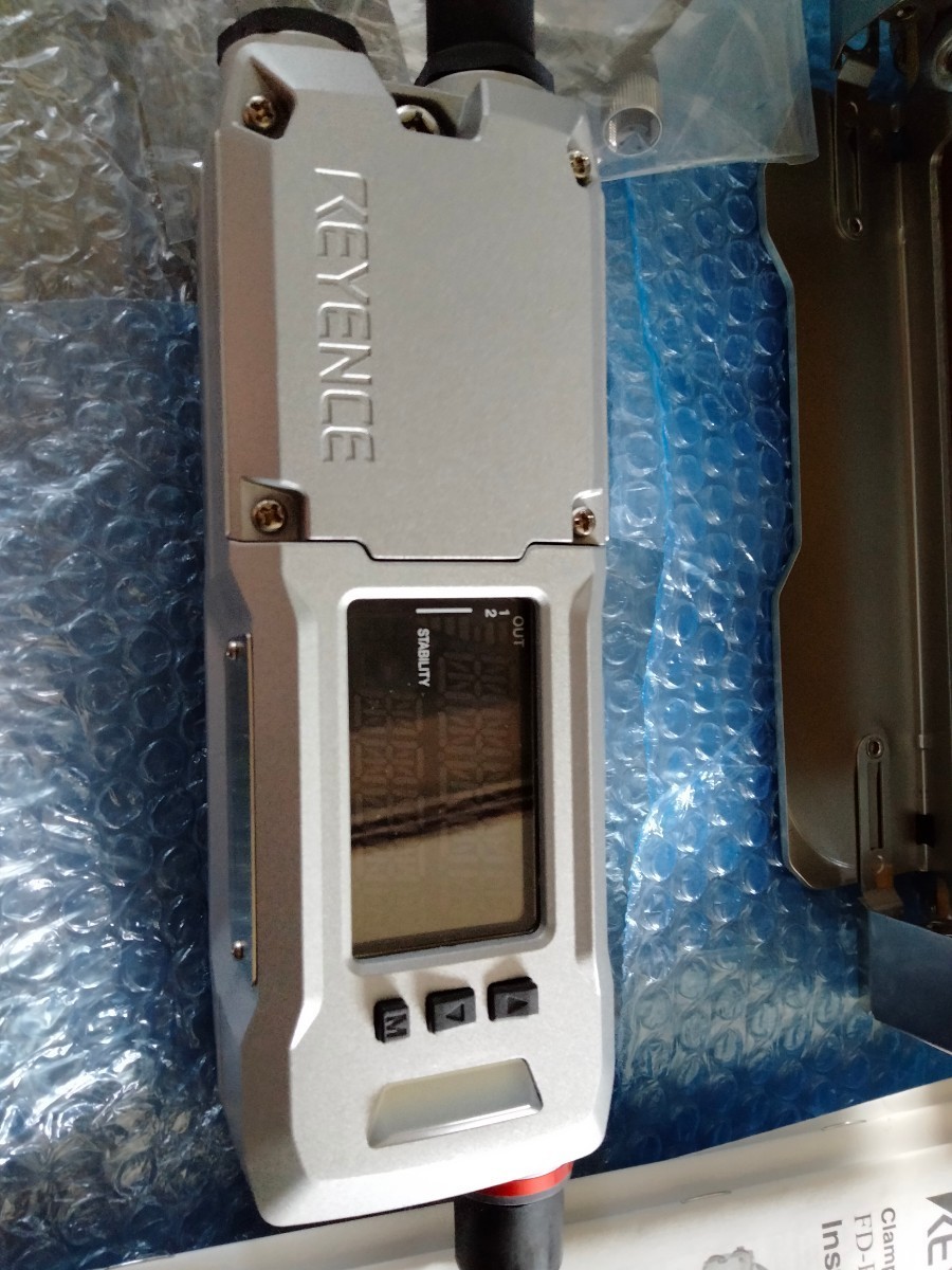 キーエンス KEYENCE クランプオン式流量センサ FD-R50 キーエンス KEYENCE クランプオン式流量センサ FD-R50