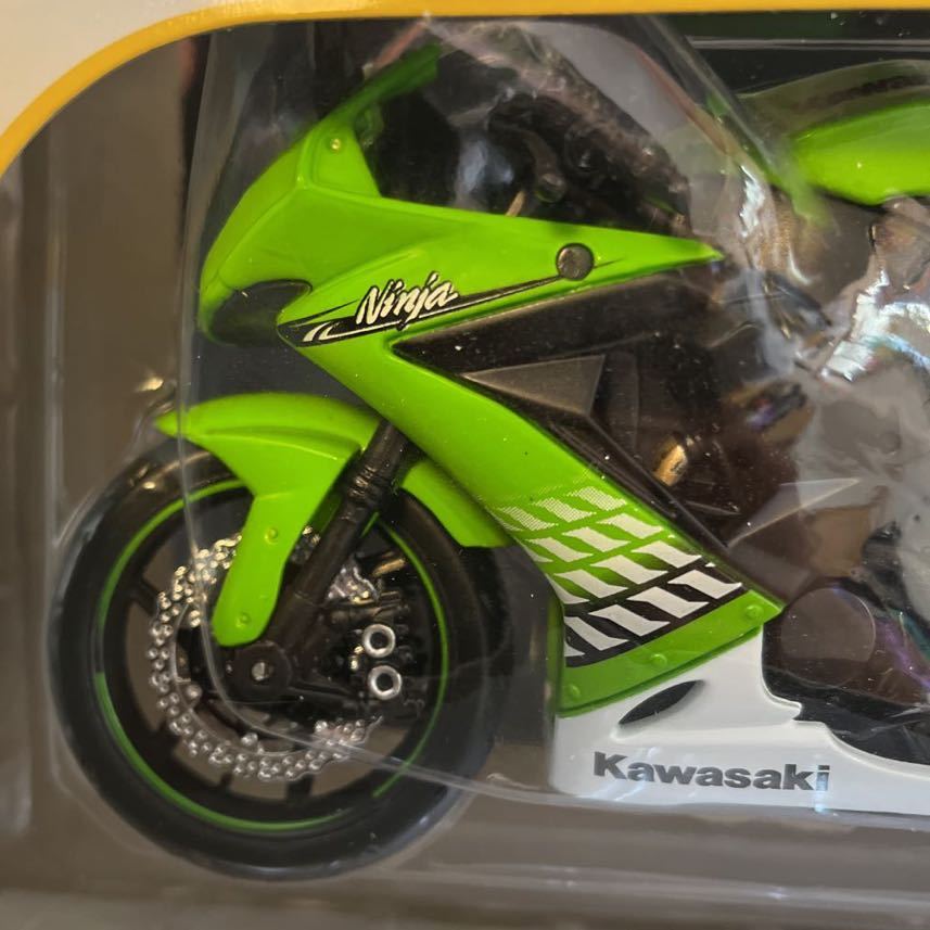 1/12スケールKawasaki ninja ZX-10R ニンジャ忍者カワサキ 川崎 ダイキャストバイク ミニカー オートバイマイスト Maisto KAWASAKI_画像5