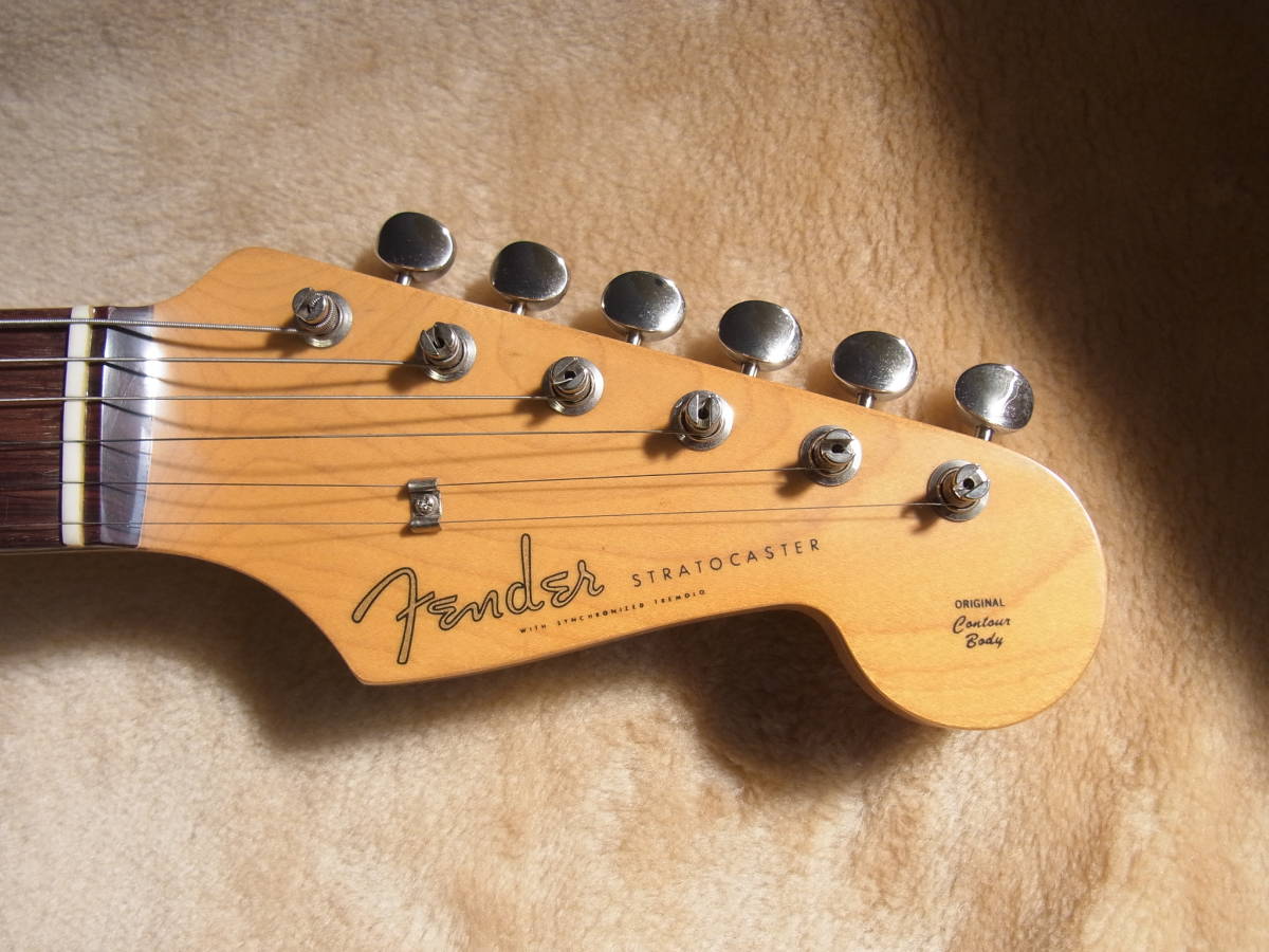 ☆Fender Japan ST62 フェンダージャパン ストラトキャスター シリアル