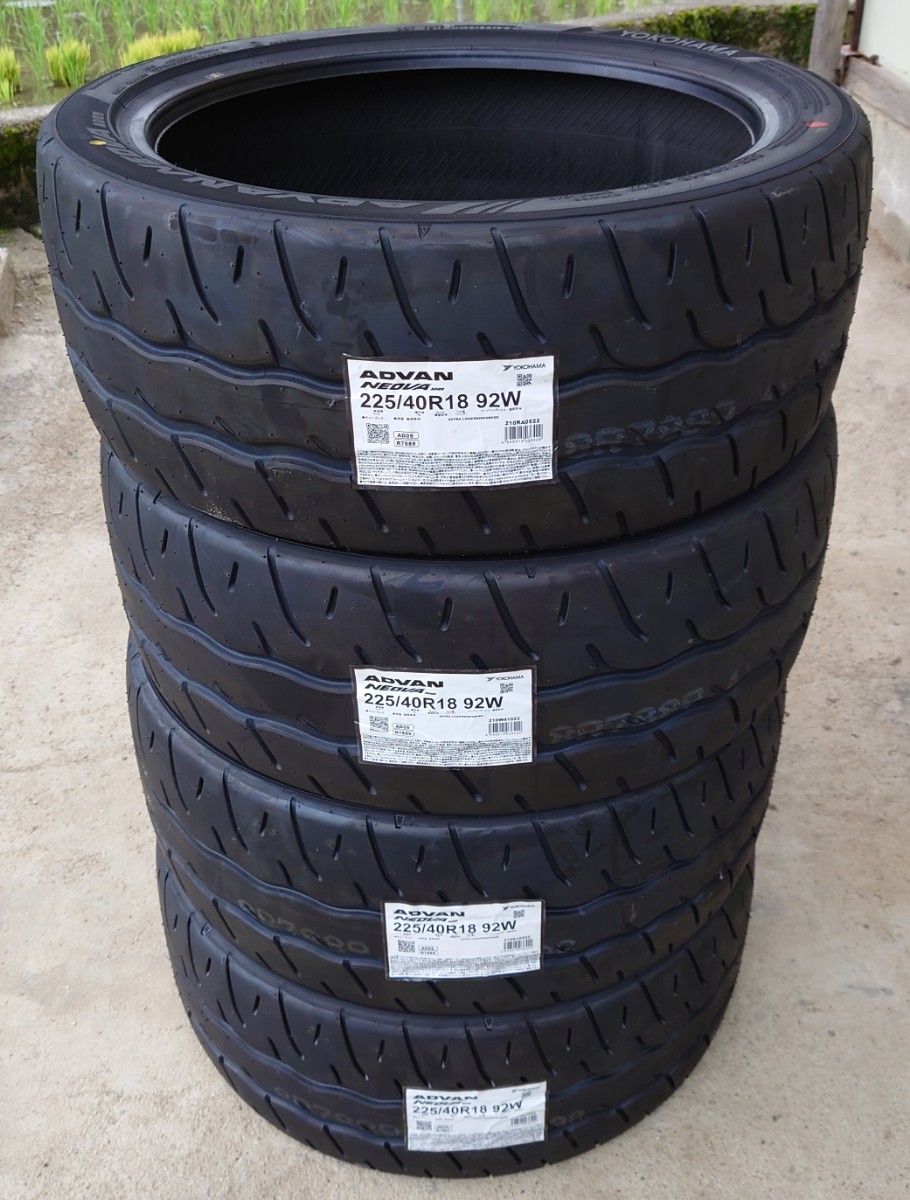 ADVAN NEOVA AD09 225/40R18 92W YOKOHAMA ヨコハマ アドバン ADVAN NEOVA AD09 225/40R18 92W YOKOHAMA ヨコハマ アドバン
