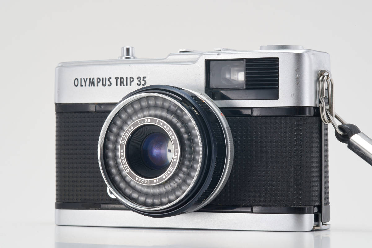 定番人気！ #145 OLYMPUS 35mmコンパクトフィルムカメラ 35 TRIP