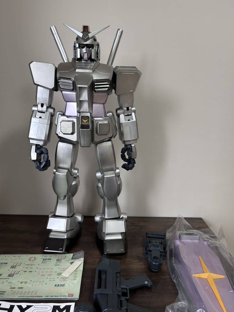 HYPER HYBRID MODEL 1/24 RX-78-2 GUNDAM バンダイ 組立済品 EXPO限定