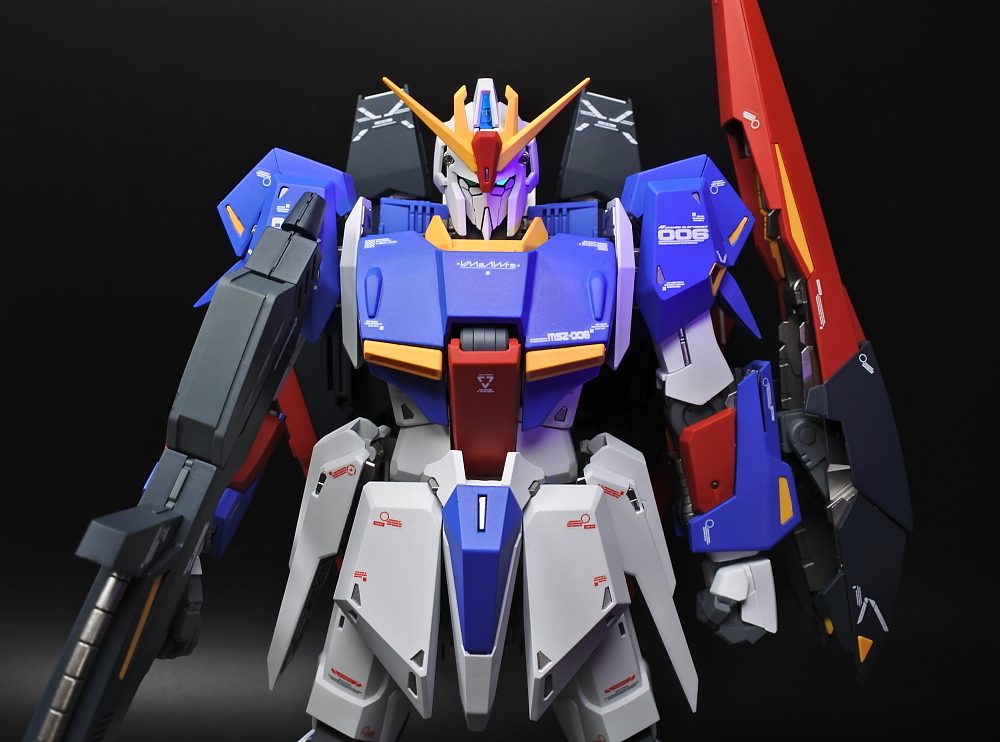 ガンプラ完成品　MG プラモデル完成品