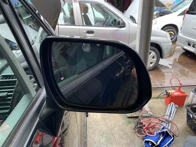 [psi] ZRR70W Noah right door mirror electric storage type 202 black 