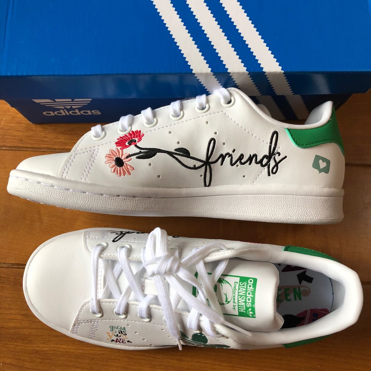 レディース ADIDAS アディダス STAN SMITH Jスタンスミス　22.5 新品未使用　完売品 adidas