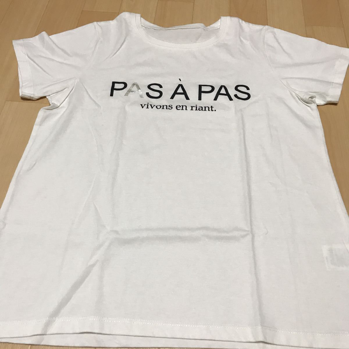 半袖 tシャツ レディース シャツ mサイズぐらい サイズ2 丸首 PASA PAS 白シャツ　a29_画像2