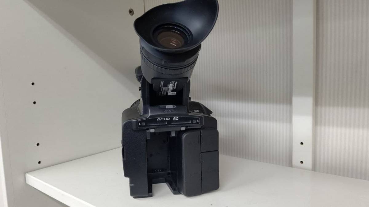 超特価】 PANASONIC AG-3DA1一体型二眼式3Dカメラレコーダー(部品取り