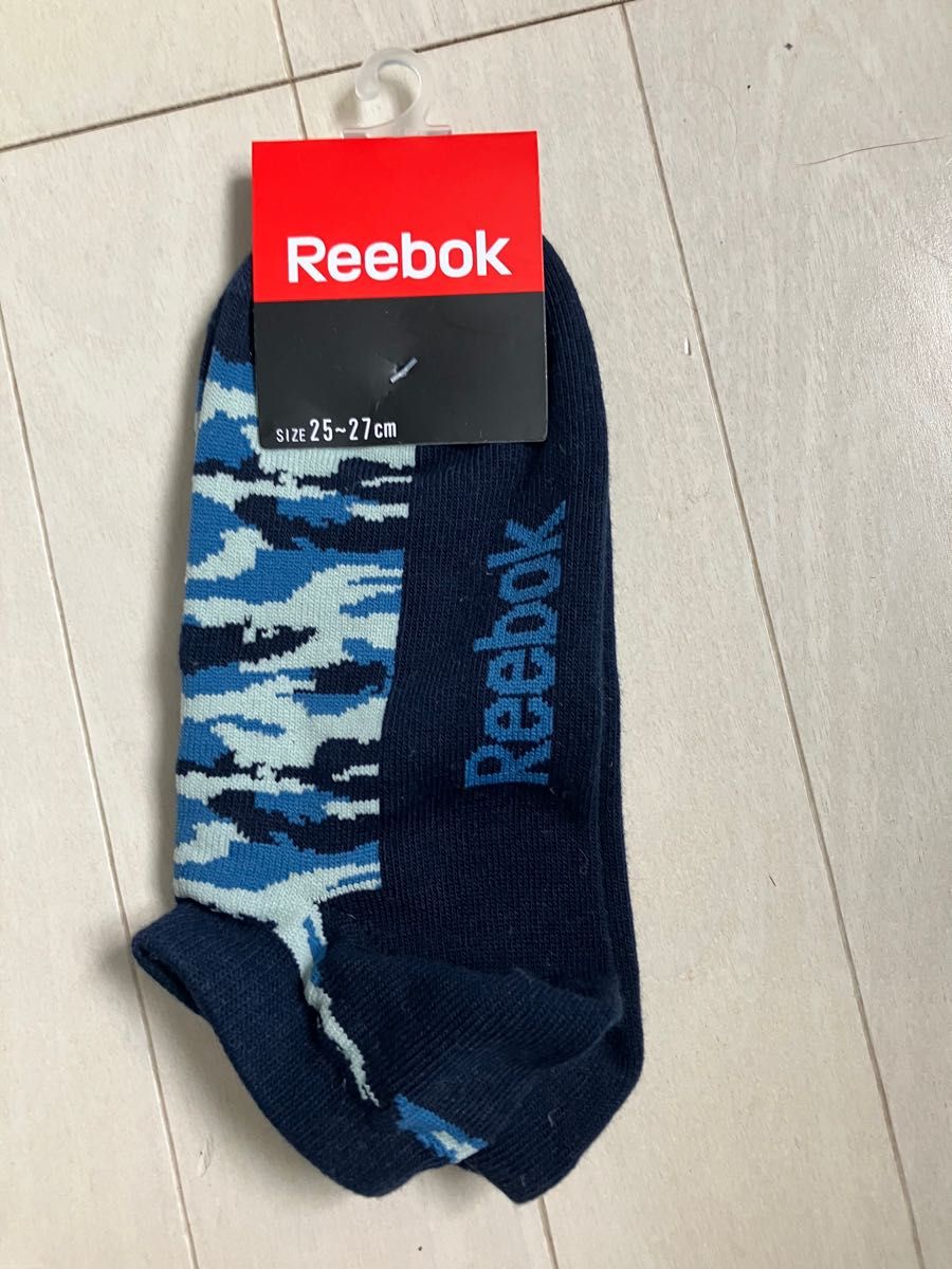 最終価格！お値下げ不可【新品】GUNZEグンゼ・リーボックReebok ソックス3足　25〜27センチ