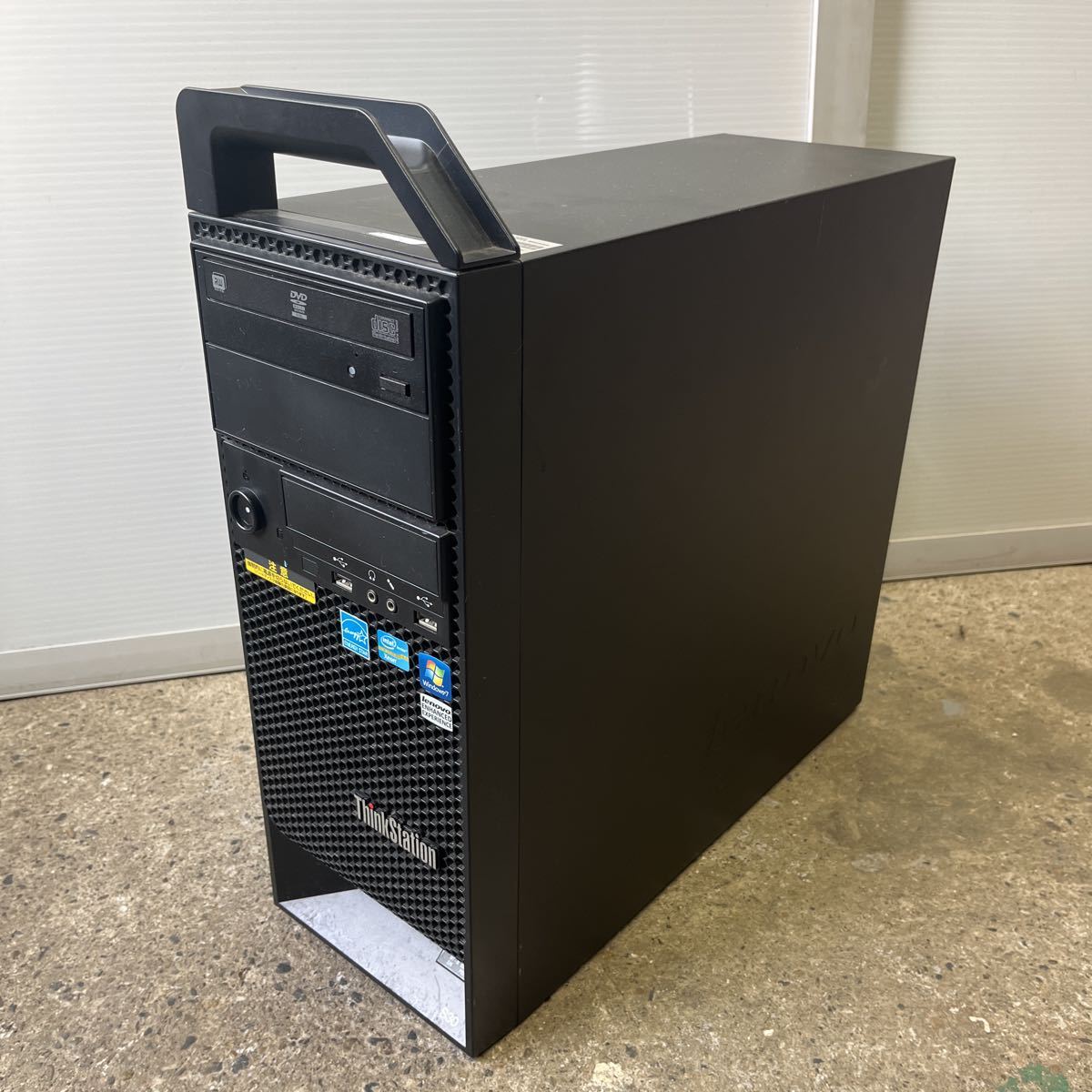 無料発送 Lenovo ThinkStation S30 Intel XeonWin7 ジャンク管理10