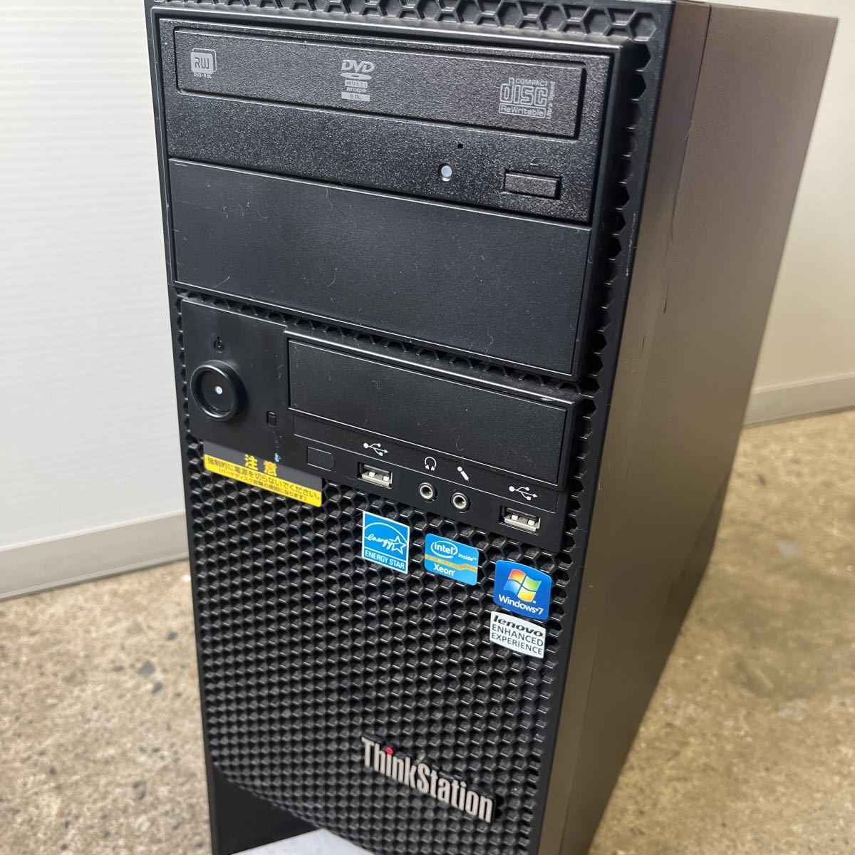 Lenovo ThinkStation S30 Intel XeonWin7 Junk управление 10