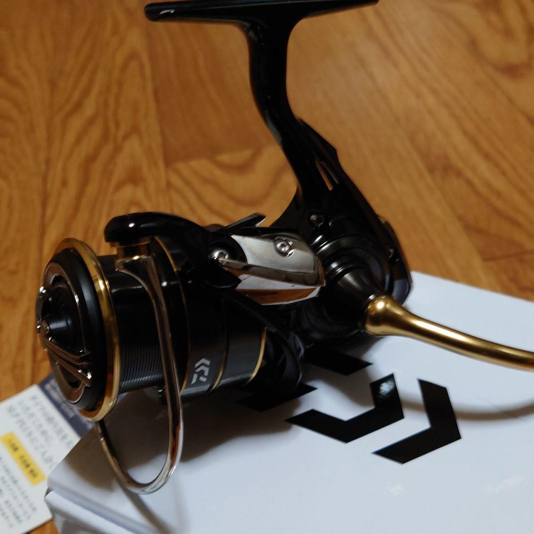 新品 19 バリスティック LT ダイワ(DAIWA) 【LT3000 新品 19 バリスティック LT ダイワ(DAIWA) 【LT3000