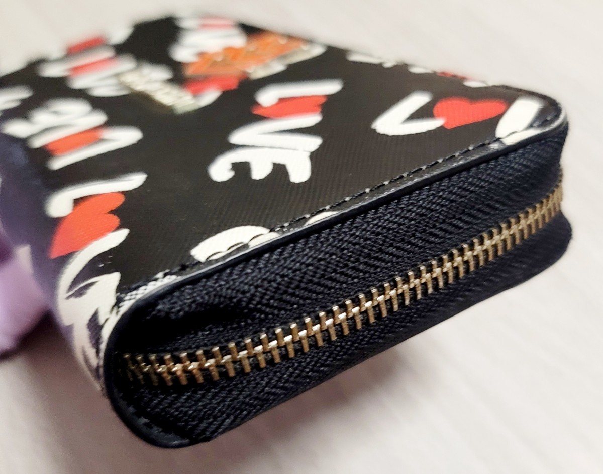 [LOVE MOSCHINO] Rav Moschino long wallet round fastener Love Heart 