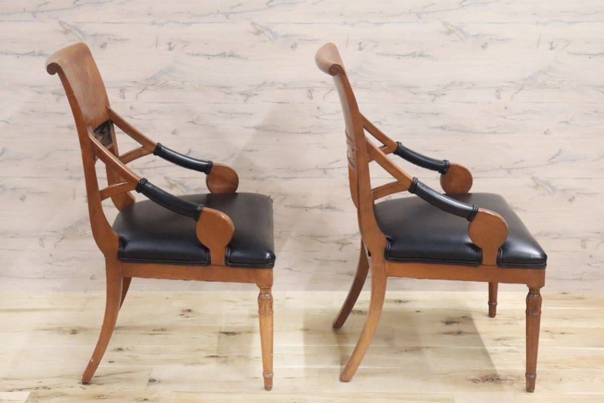 GMGN142A○イタリア製 クラシック モダン ダイニングチェア 椅子 2脚セット セミアームチェア 本革 レザー 西洋 アール・ヌーヴォー_画像2