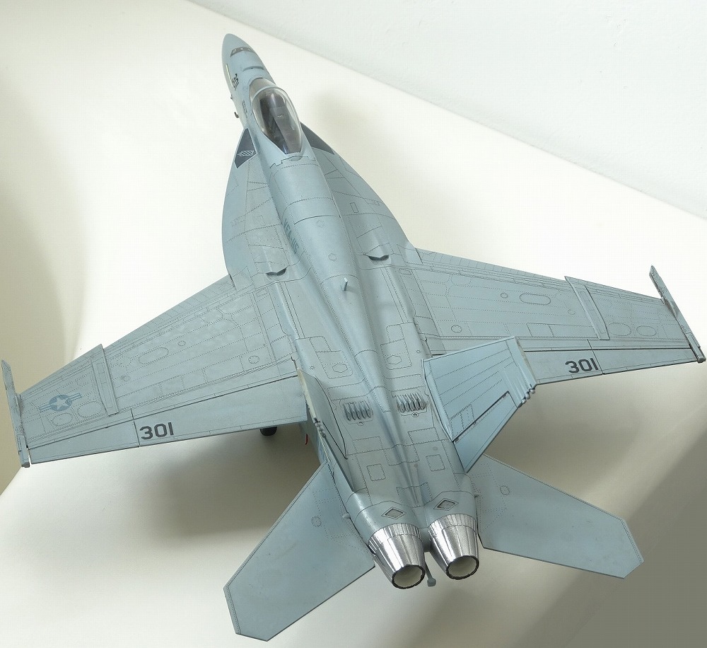 F/A-18E スーパーホーネット VFA-115 Eagles 1/72 完成品 アカデミー 第5空母航空団 ロナルド・レーガン アメリカ 米海軍 厚木岩国横須賀_画像4