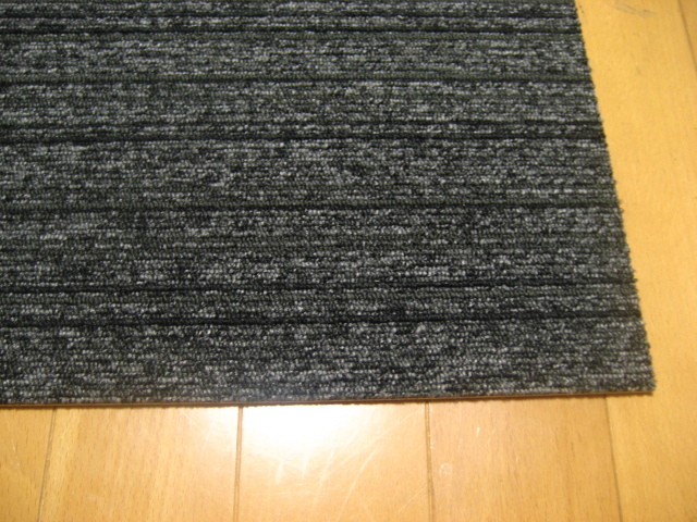 東リタイルカーペット（９枚）厚み6.5mm＜２００４＞・１枚２２０円～_画像2