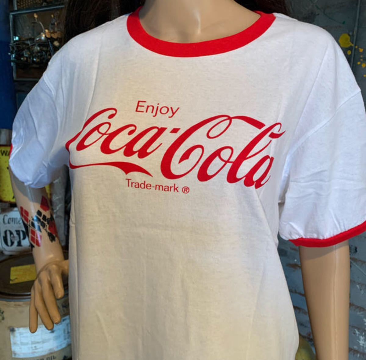 COCA-COLA （コカ・コーラ） 絞り袖の可愛らしいTシャツ（M） #アメリカン #アメカジ _画像3