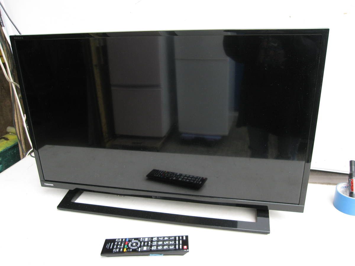 41【直接引取歓迎】TOSHIBA 東芝 REGZA レグザ 32V型 液晶テレビ 32S22 2019年製 中古動作品_画像2