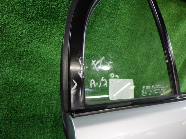  Corsa E-EL55 right rear door AX 4WD 1A0 Japan itaM308 67003-16250