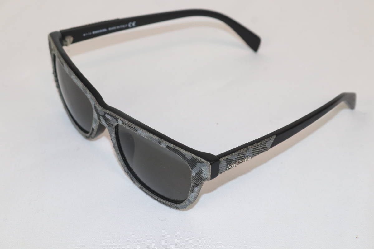  beautiful goods Italy made DIESEL diesel sunglasses camouflage Denim black lens DENIM EYE DL0111-F 5416 145