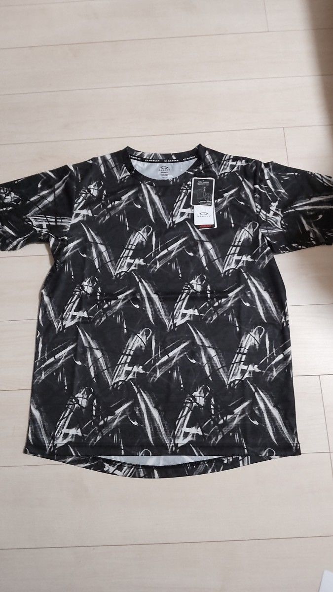 新品 OAKLEYオークリーハーフパンツセットアップ Lサイズ