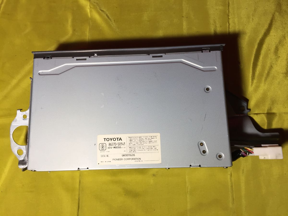 D0402 used Celsior previous term UCF30 UCF31 DVD changer 86270-50141 XDV-M8006 operation guarantee magazine equipped 