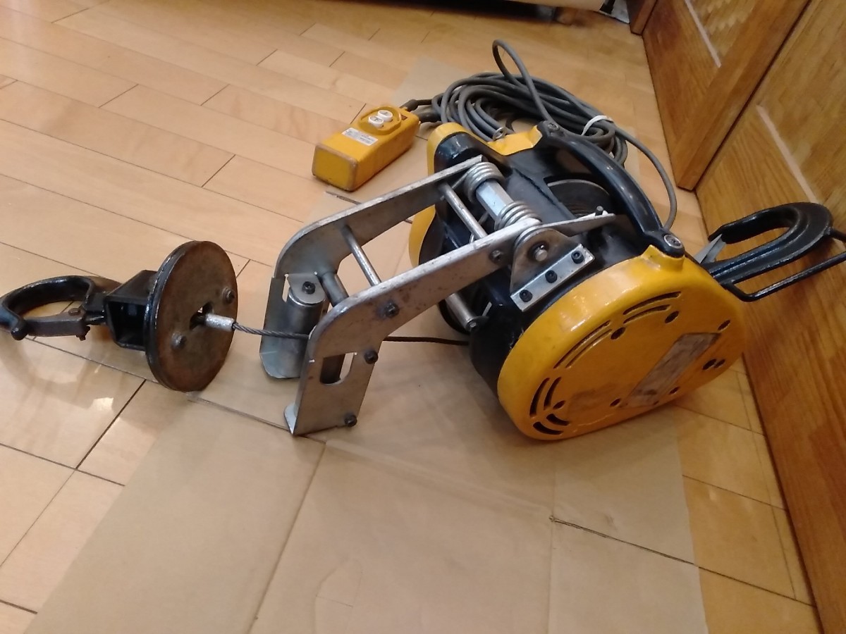 200kg】リョービ 電動ウインチ WI-195 揚程29m RYOBI 100V 吊り 200kg】リョービ 電動ウインチ WI-195 揚程29m RYOBI 100V 吊り