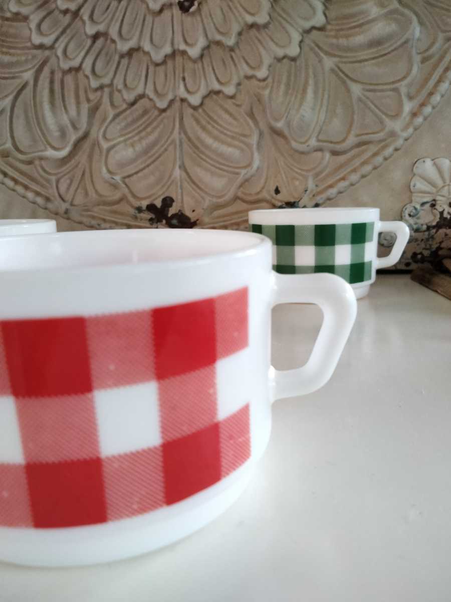 *arcopal アンティーク カップ レッド*フランス製アルコパル器ミルクガラス食器コップ装飾スープ美品スタッキング耐熱コーヒー 赤色 紅茶_画像4