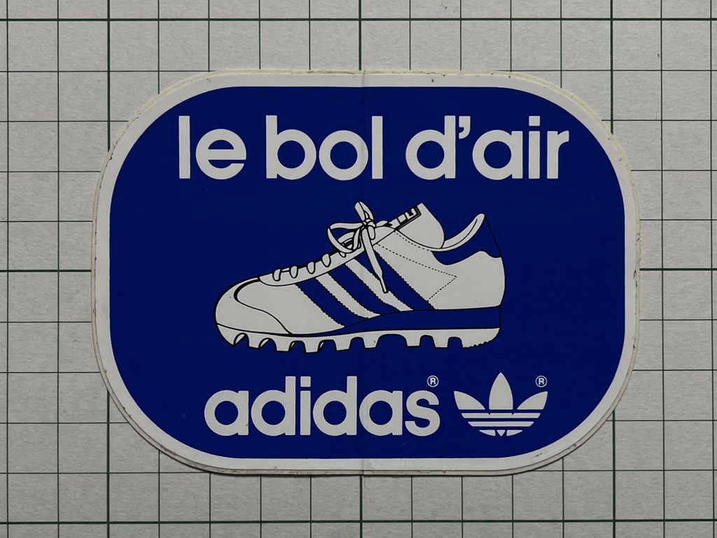 【adidas】古いアディダスのステッカー：1980~1990年代 フランス 非売品 検/ROM ローマ イージー YEEZY ビンテージ デッドストック +Sb_画像1