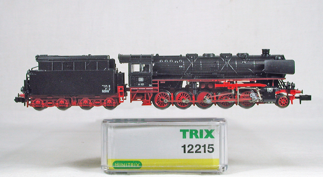 100％品質 ＤＢ（旧西ドイツ国鉄） #12215 MINITRIX ＢＲ４４型蒸気機関車 Ｅｐ.３仕様 （重油専燃テンダ） 外国車輌