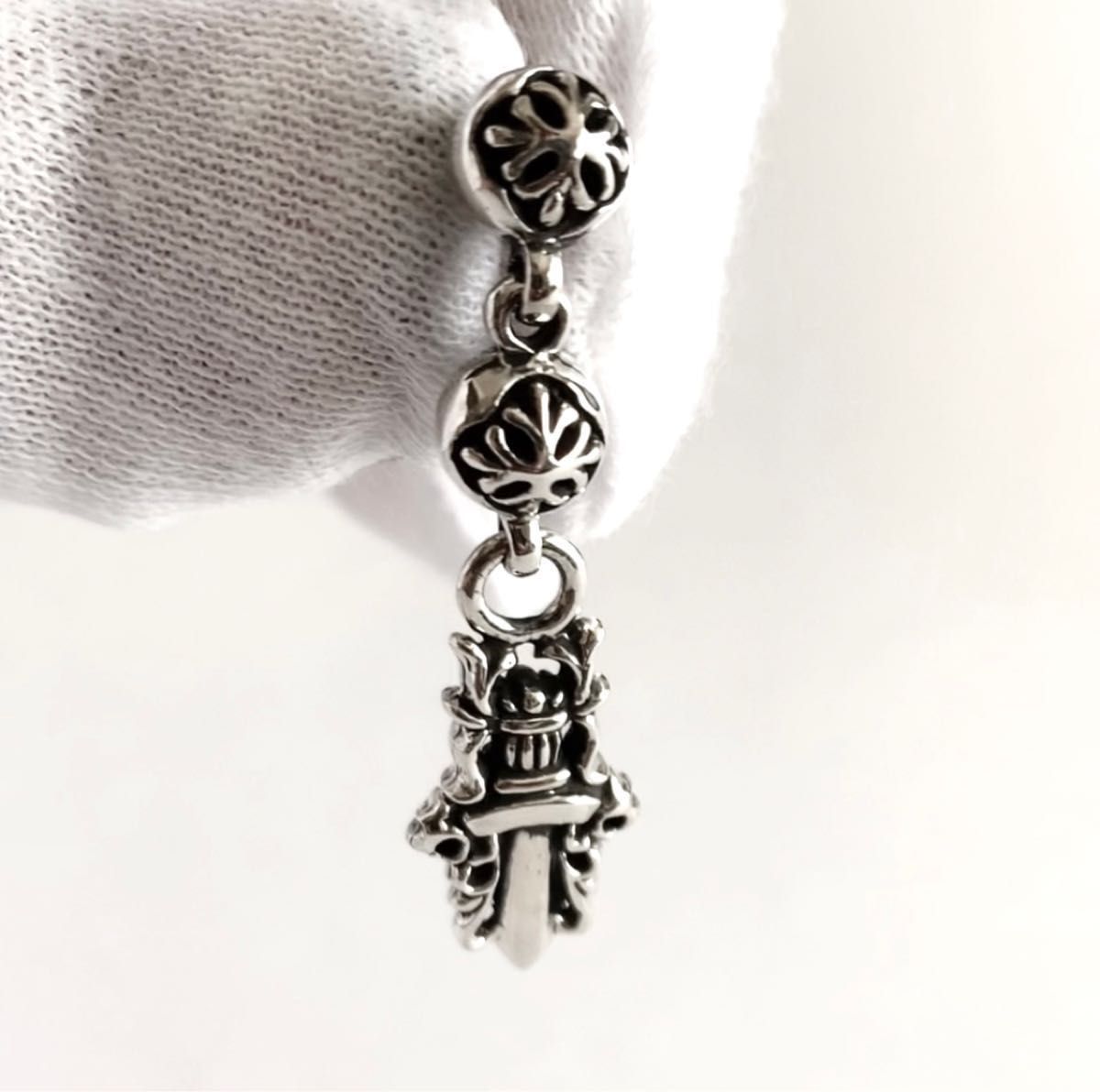 【ラスト1個】A&G ピアス ダブルクロスボールダガー 新品 未使用