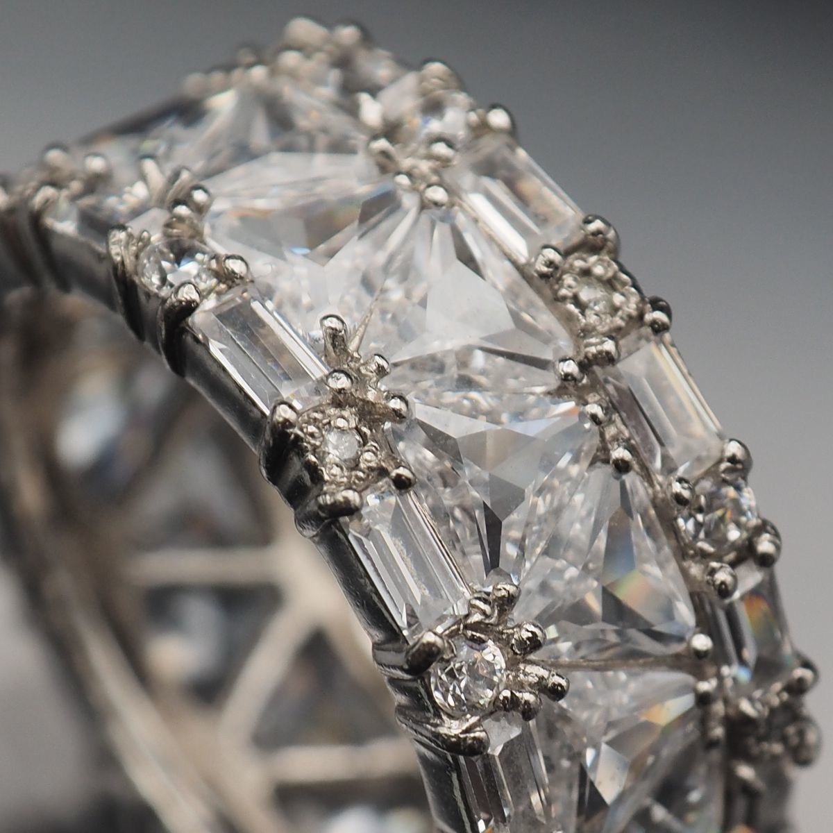 C132 IEI ダイヤモンド 0.06ct 925刻印 リング フルエタニティ パヴェ デザイン シルバー 指輪 4月誕生石 20号