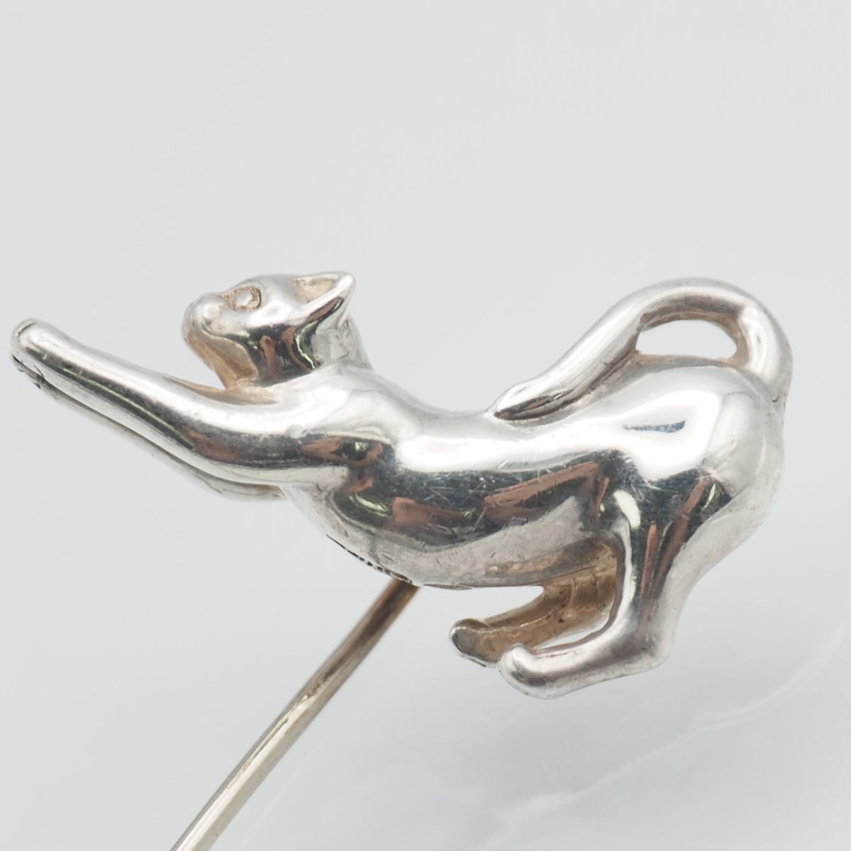 ☆yyy☆ アンティーク シルバー(刻印付)ビッグ ネコのブローチ C309 4℃ ヨンドシー SILVER刻印 ピンブローチ キャット 猫
