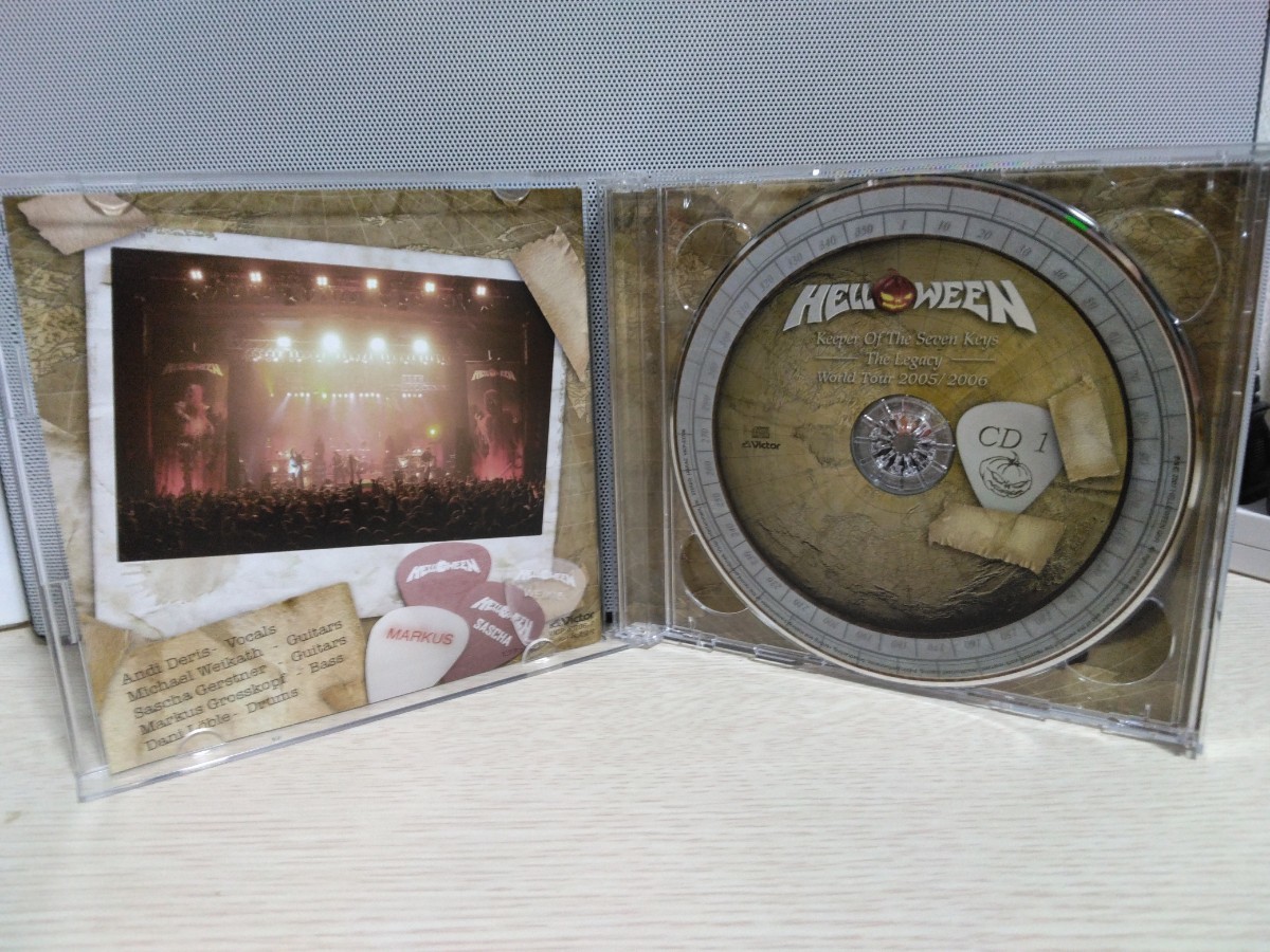 ☆HELLOWEEN☆KEEPER OF SEVEN KEYS －THE LEGACY－ WORLD TOUR 2005/2006【国内盤帯付】ハロウィーン LIVE IN SAO PAULO 2CD_画像2