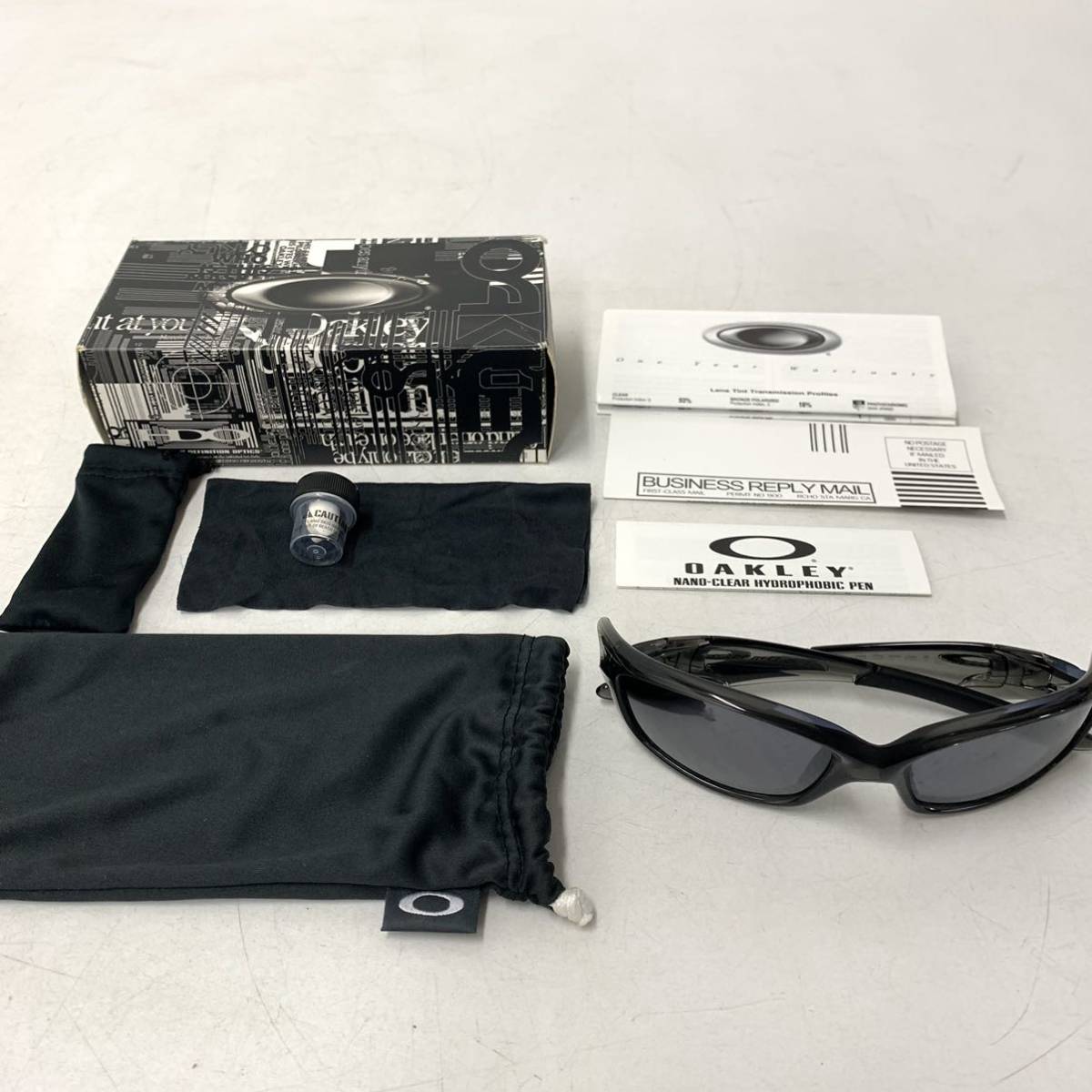 大人の上質 サングラス OAKLEY 箱付き 新品未使用 Straight オークリー