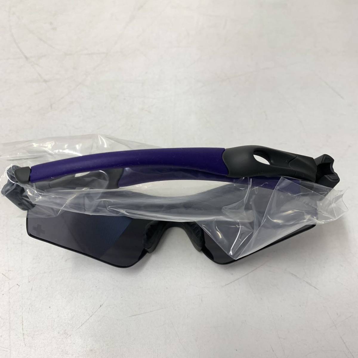 新品未使用 箱付き OAKLEY サングラス Radar path 眼鏡 メガネ 24-27s 132 USA製 アメリカ製 黒 紫 オークリー【送料一律/同梱可能】#74の画像6