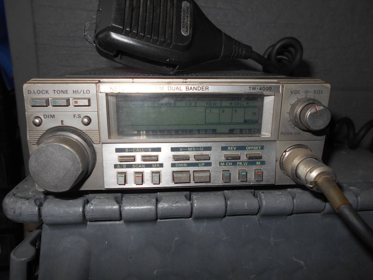 1周年記念イベントが KENWOOD TW-4000 144 430MHz デュアルバンド機