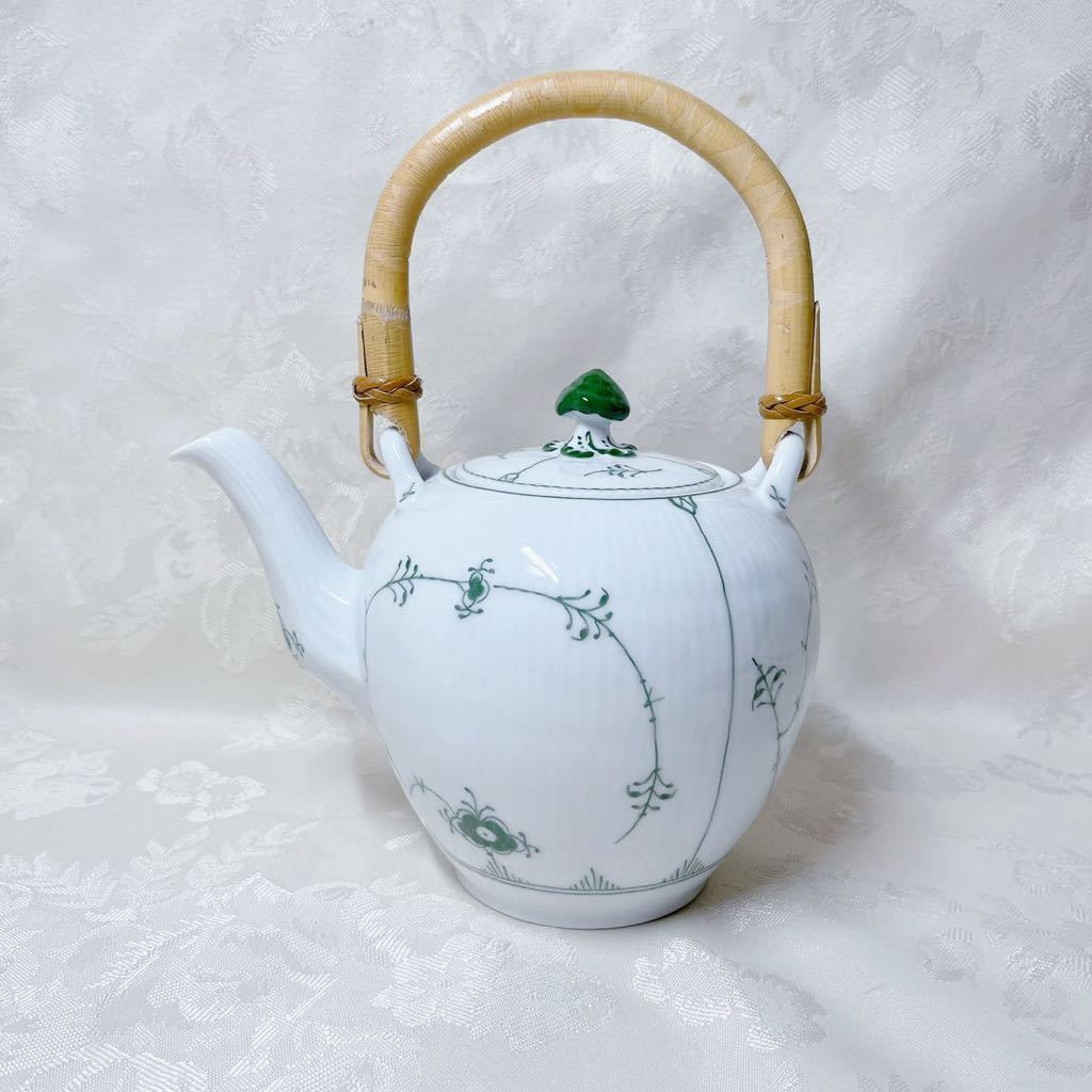 ☆希少グリーン☆美品☆ロイヤルコペンハーゲン グリーン フルーテッド