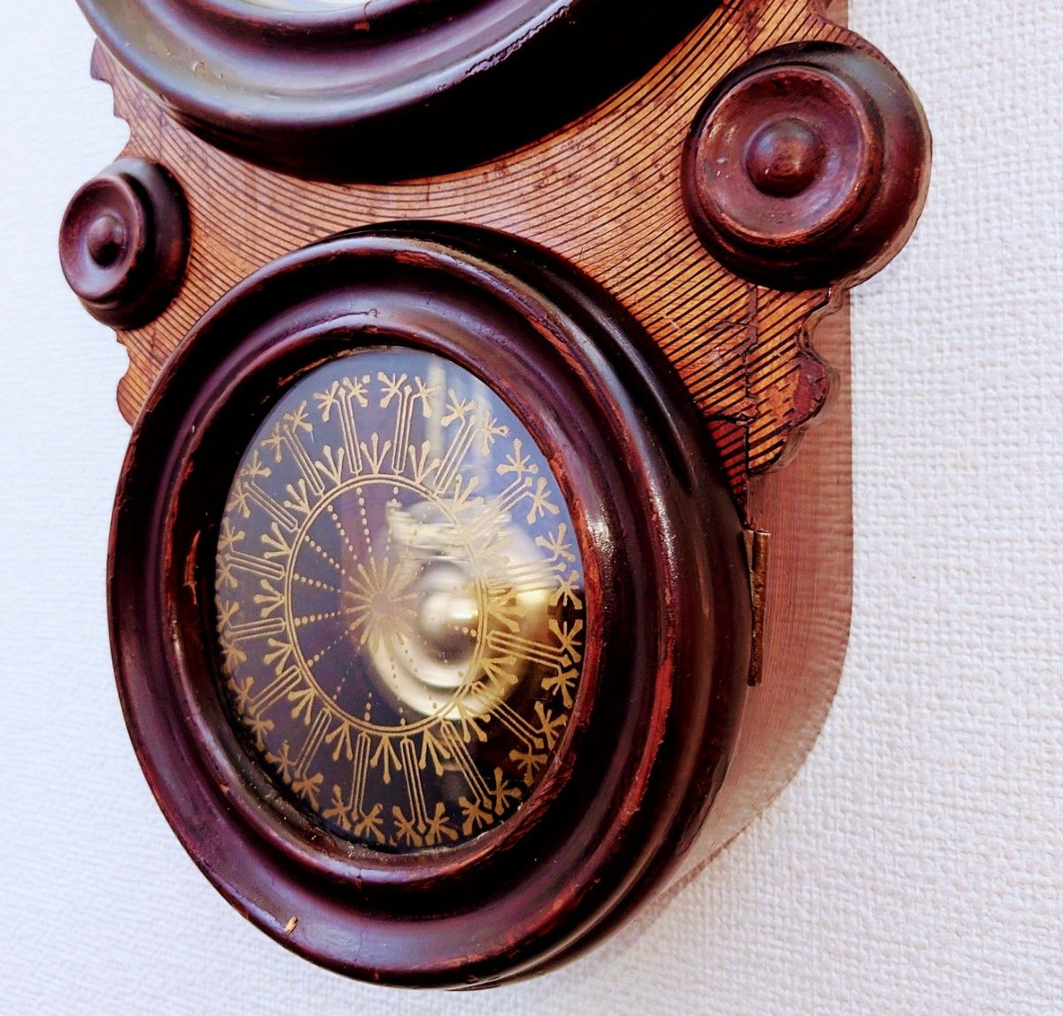 完動品〉精工舎 張り四ツ丸達磨ゼンマイ振り子掛け時計 古時計 完動品〉精工舎 張り四ツ丸達磨ゼンマイ振り子掛け時計 古時計
