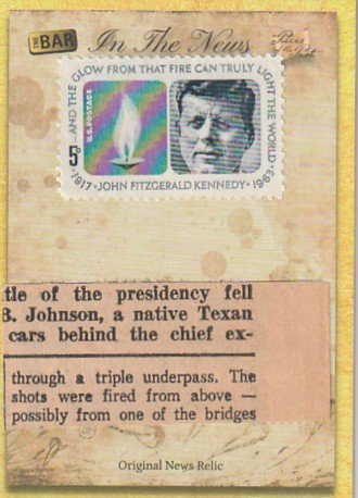 THE BAR PIECES of the PAST ORIGINAL NEWS RELIC John F. Kennedy ケネディ米大統領 記事の一部 & 切手入りカード_画像1