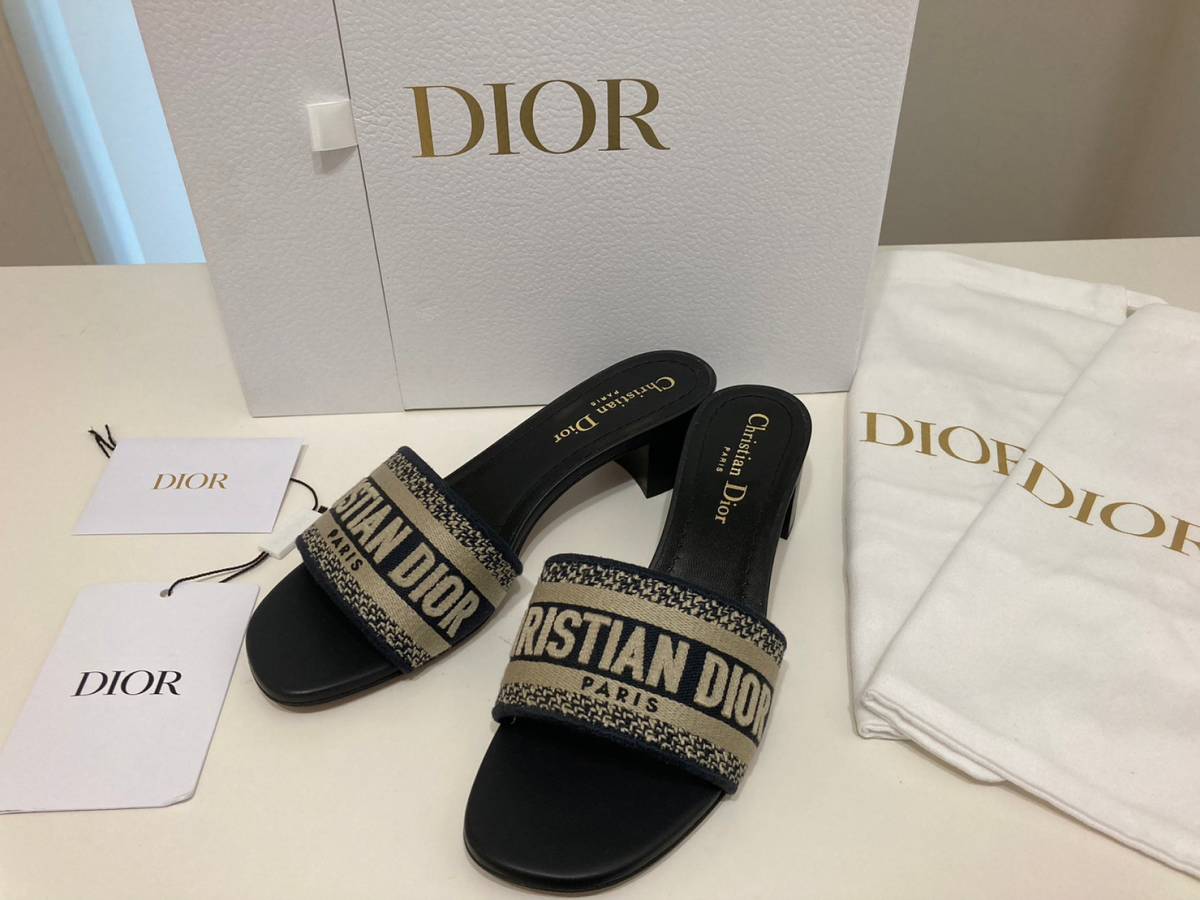美品*クリスチャンディオール CHRISTIAN DIOR サンダル 定価12万/ DWAY