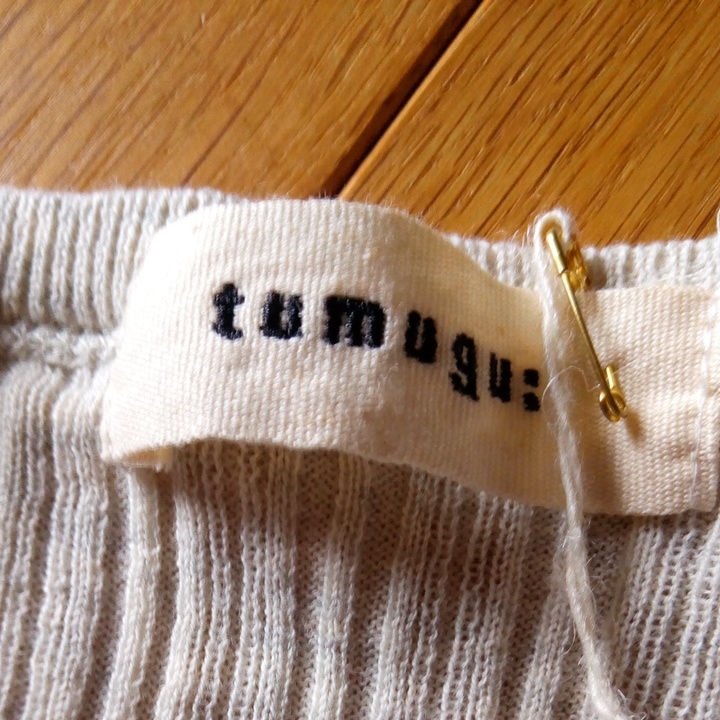 （新）tsumugu Zumug隨機羅紋針織7分鍾燕麥片免費尺寸 原文:（新品）tsumugu　ツムグ　ランダムリブニット　７分袖　オートミール　フリーサイズ