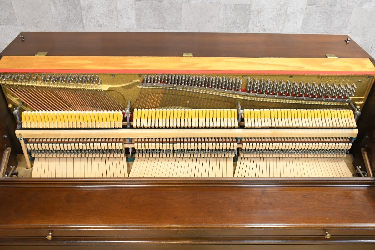 PB3FK35wa-litsa-WURLITZER upright piano P250 America made 88 keyboard 3ps.@ pedal chair attaching present condition goods MADE IN USA cat legs keyboard instruments 